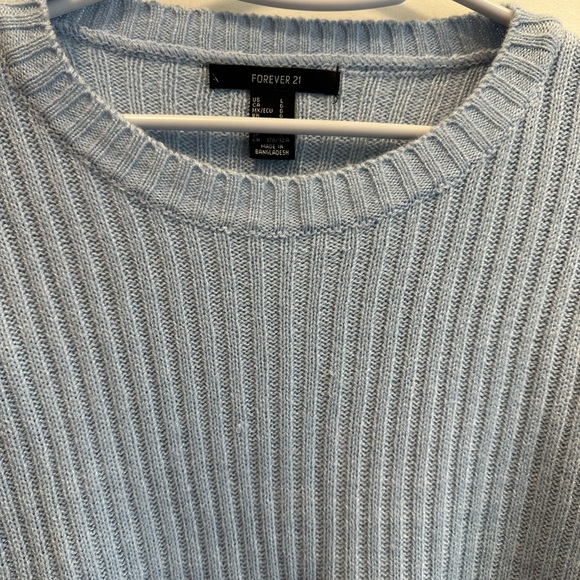 Cropped Sweater - Picture 1 of 3